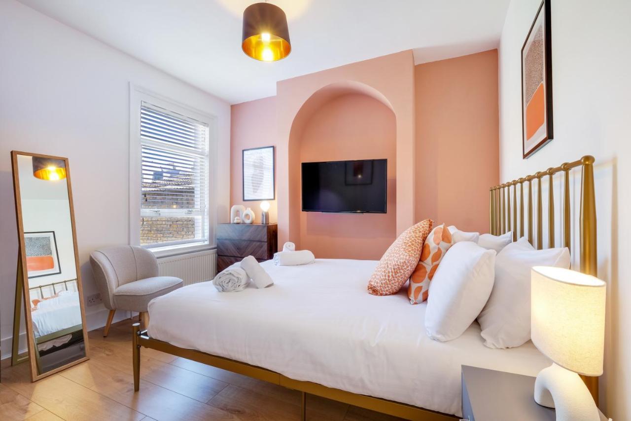 Luxury 3 Bedroom 2 Bathroom House, Fulham By 360Stays London Exterior photo
