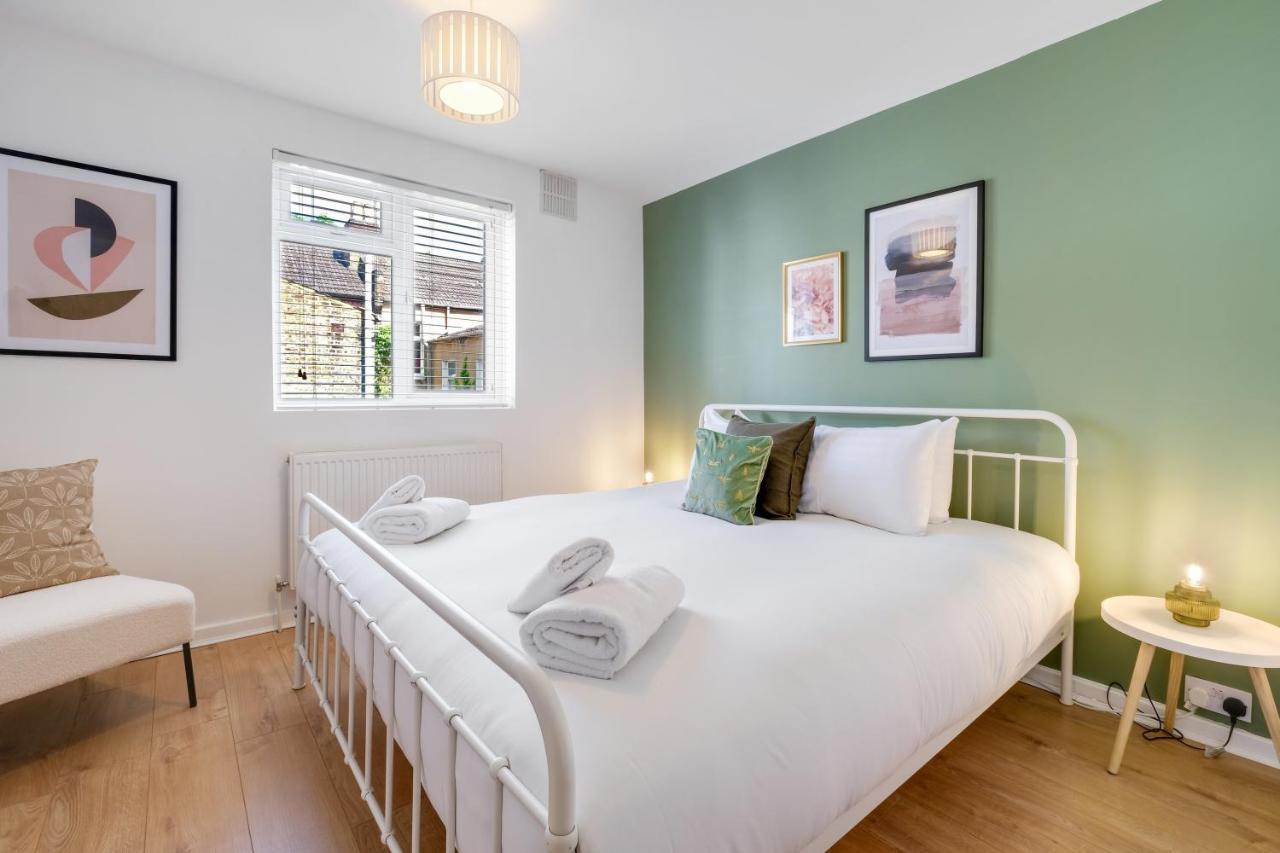Luxury 3 Bedroom 2 Bathroom House, Fulham By 360Stays London Exterior photo