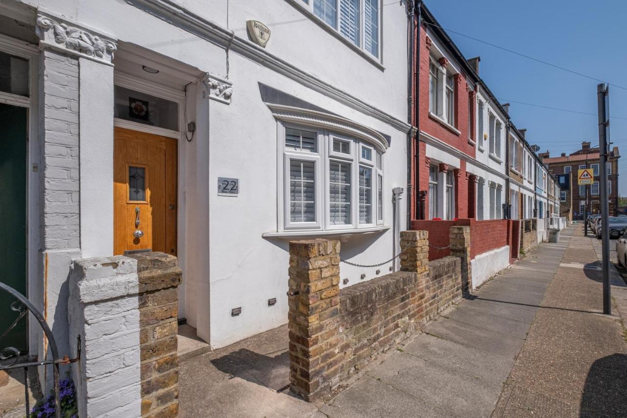 Luxury 3 Bedroom 2 Bathroom House, Fulham By 360Stays London Exterior photo
