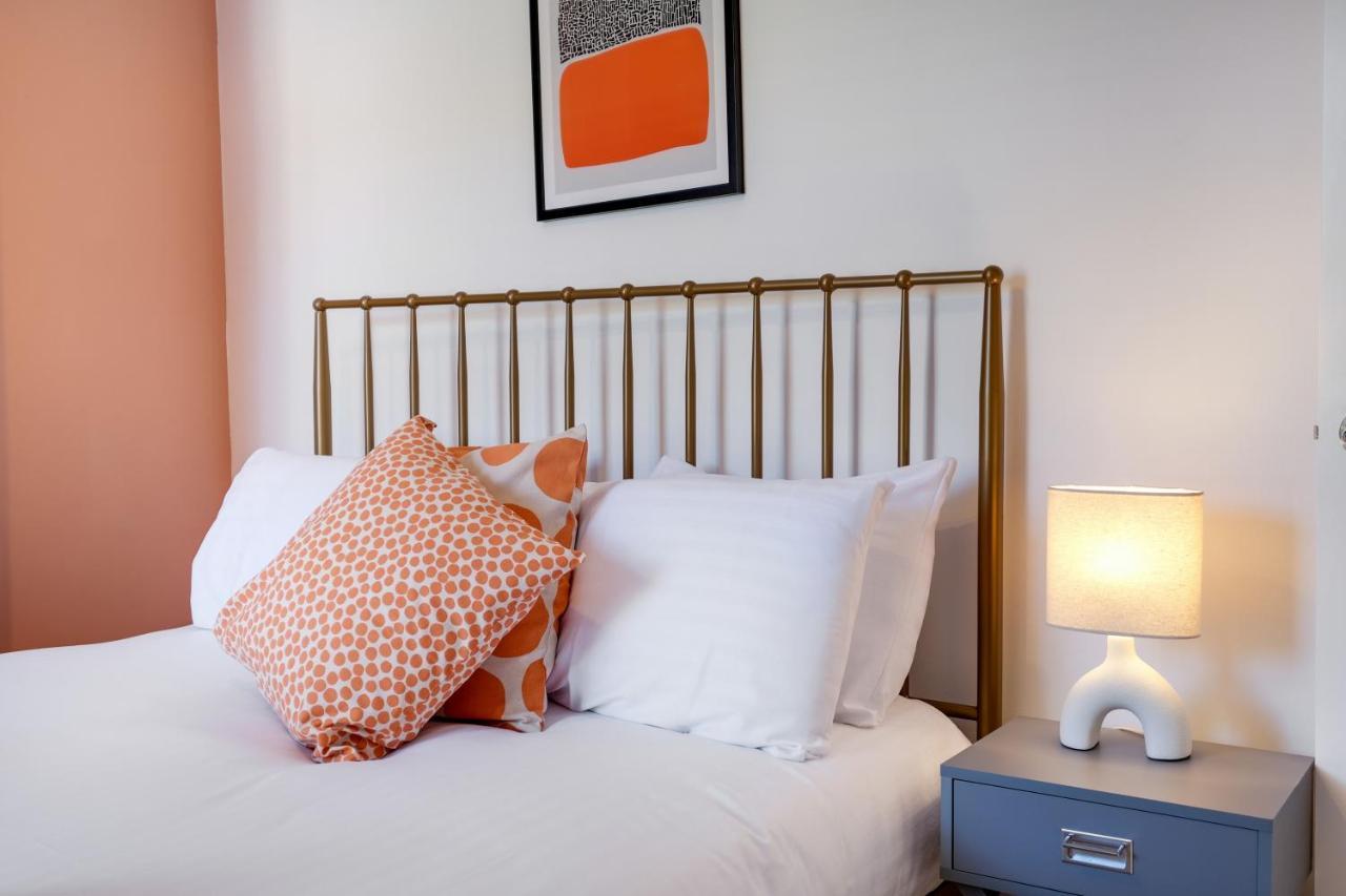 Luxury 3 Bedroom 2 Bathroom House, Fulham By 360Stays London Exterior photo